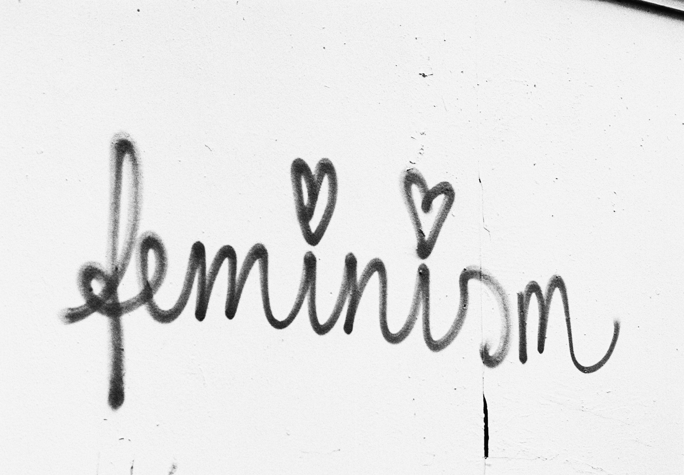 Wie feministisch sind wir Frauen wirklich? Ein Blick auf Feminismus un