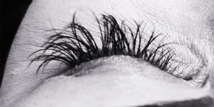 Eyelashextensions und ihre Nebenwirkungen